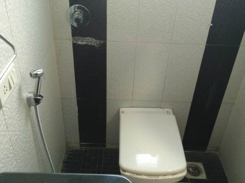 Hotel Everest Inn