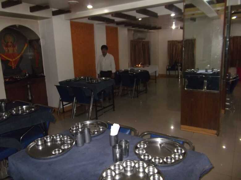 Hotel Bhola