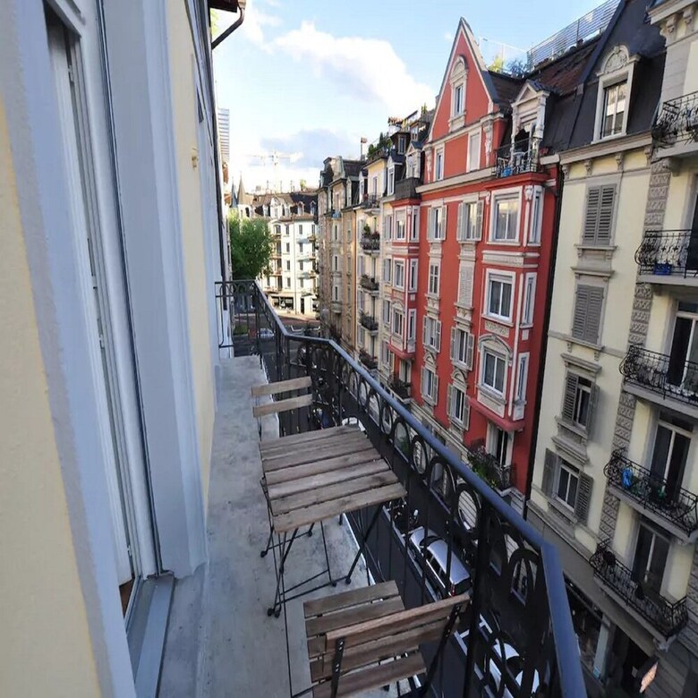 Keyforge City Apartments Waldst�tter 8