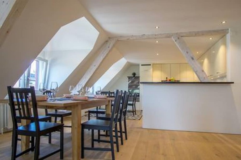 Keyforge City Apartments Waldst�tter 8