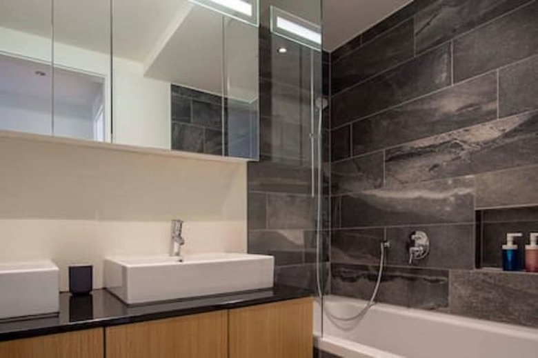 Keyforge City Apartments Waldst�tter 8