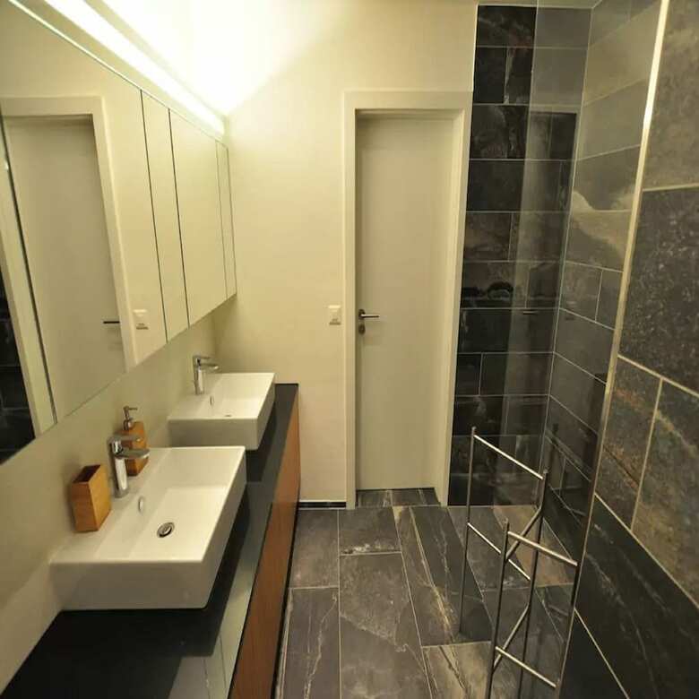 Keyforge City Apartments Waldst�tter 8