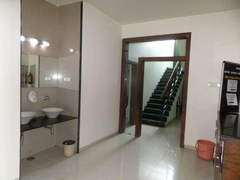 Matrix Inn Business Hotel