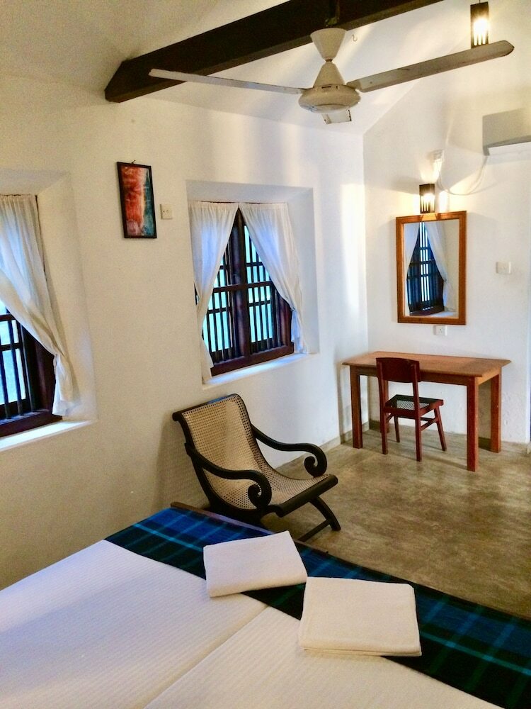Hotel Turtles Rest And Curry Bowl