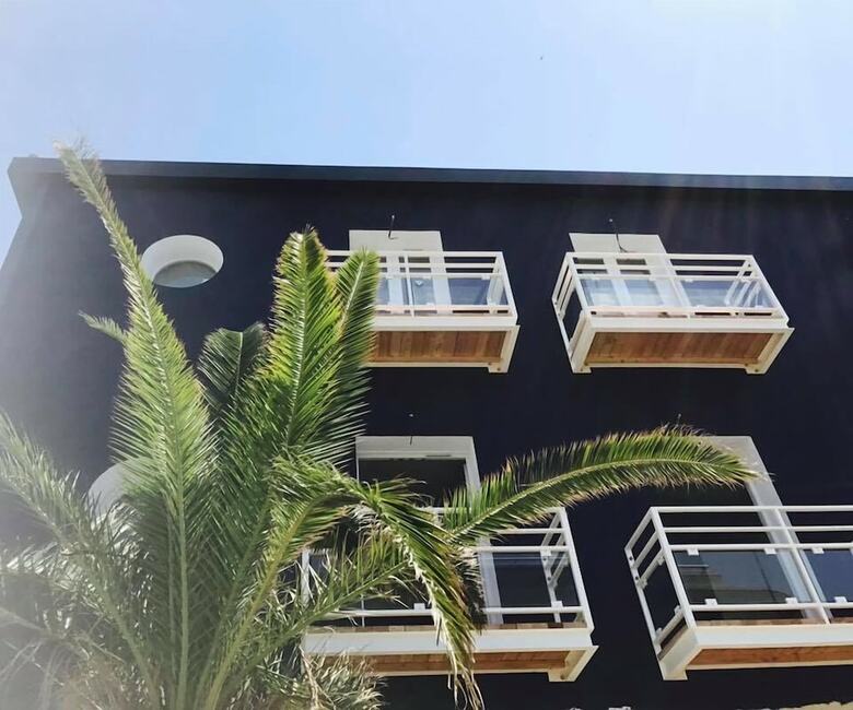 Hotel H�tel Caf� Miramar