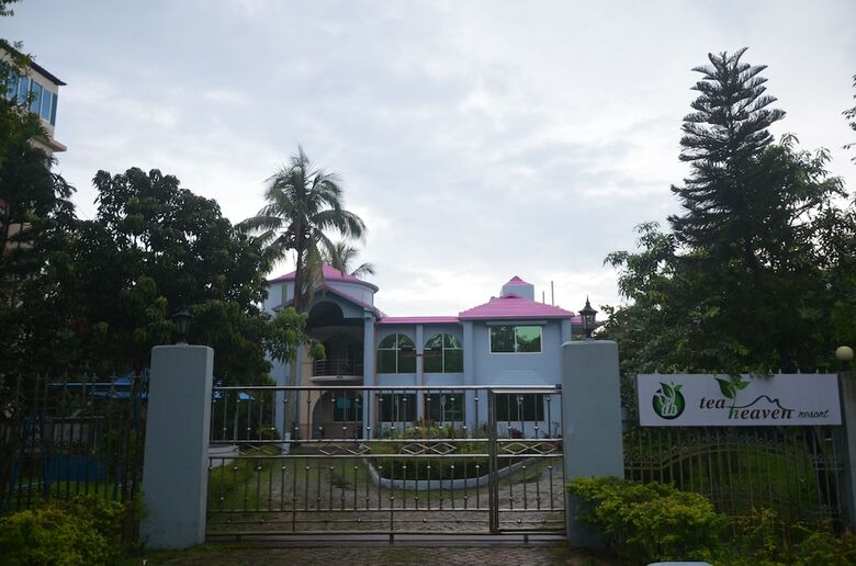 Hotel Tea Heaven Resort