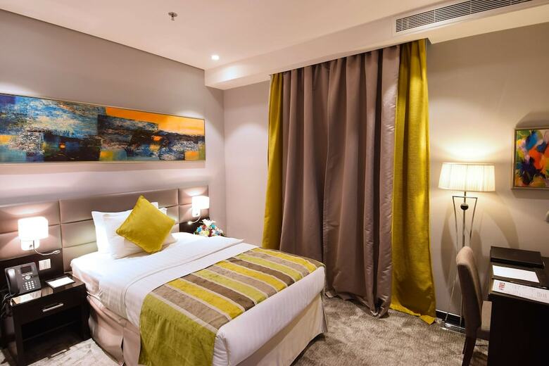 Best Western Plus Fursan Hotel