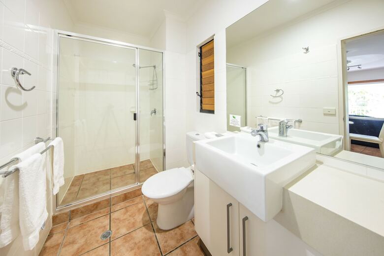 Hotel Paradise On The Beach Resort - Palm Cove