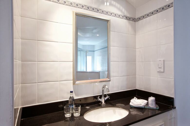 Hallmark Hotel Bournemouth Carlton