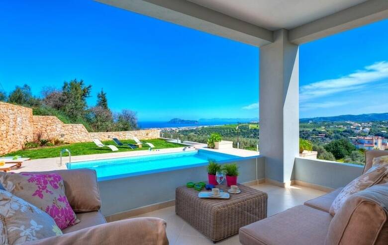 Villa Athinais