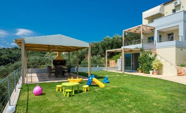 Villa Athinais