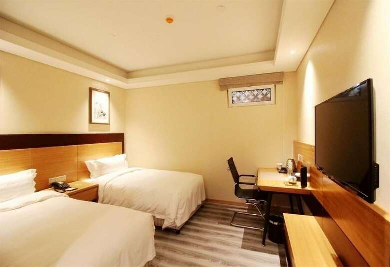 Qingdao Airport Fuhua Hotel