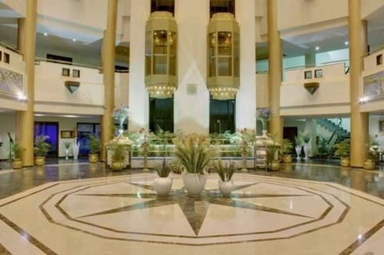 Hotel Swosti Premium