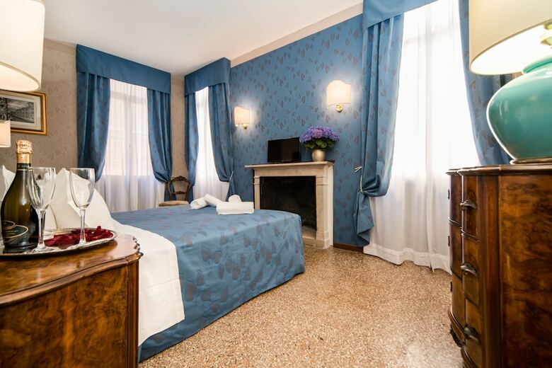 Hotel Ca' Lavezzera