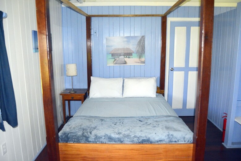 Hotel Cosmic Crab Resort