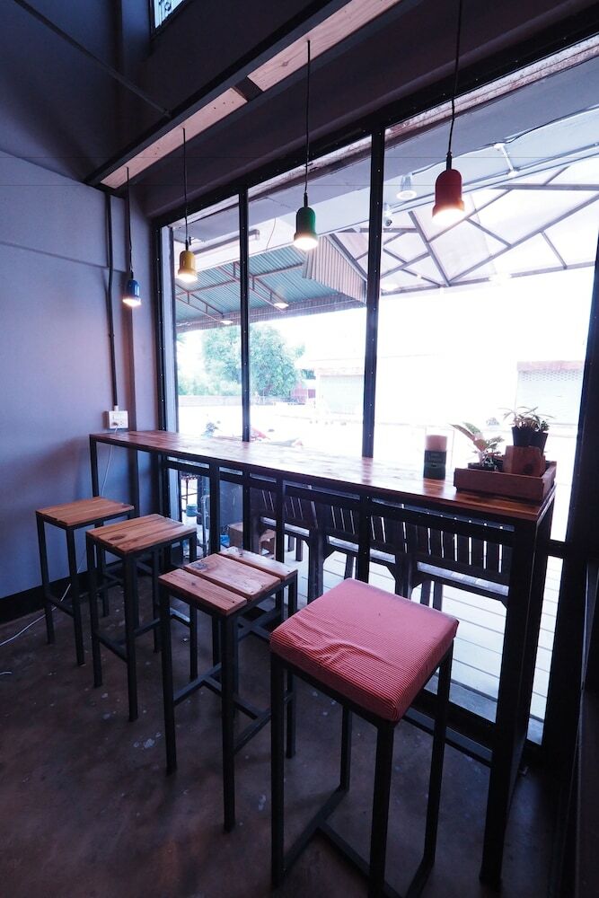 Hostal Asleep Hostel