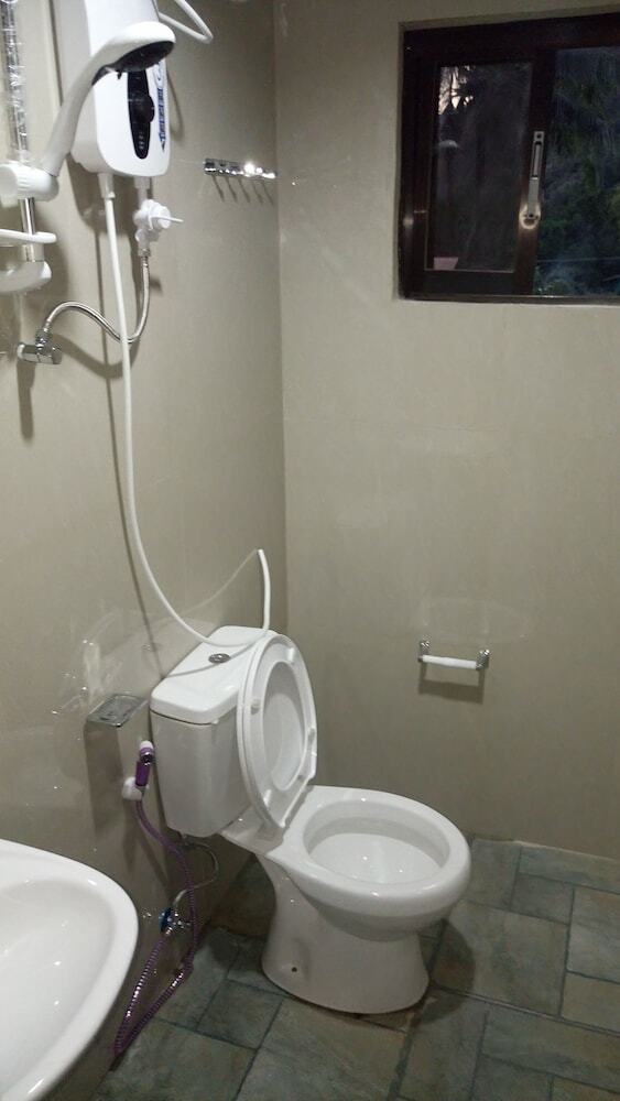 Aleston Secret Hotel