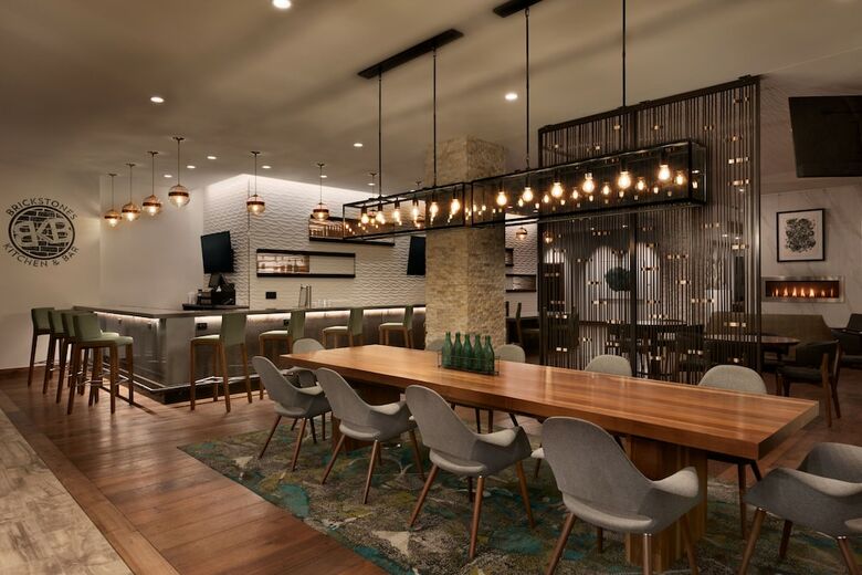 Hotel Embassy Suites By Hilton Boulder
