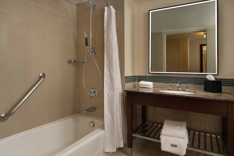 Hotel The Westin Reston Heights