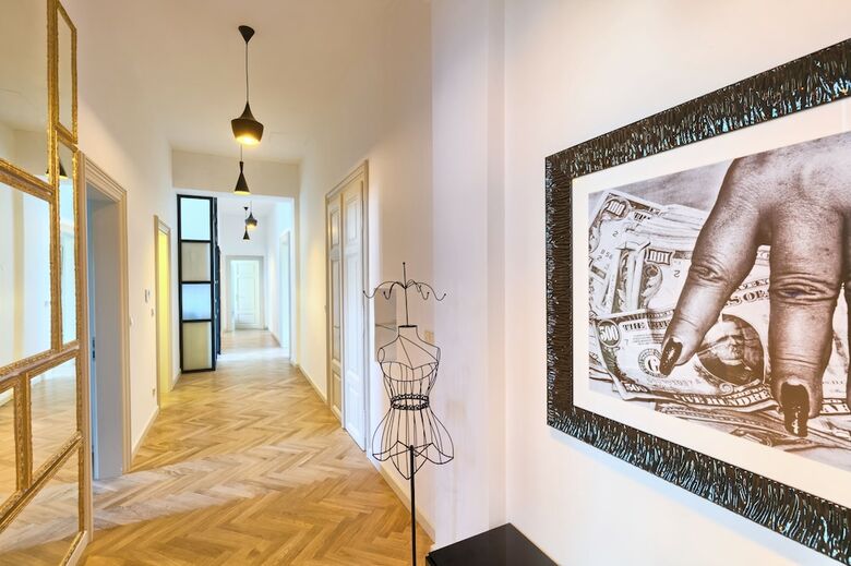 Empirent Grand Central Apartments