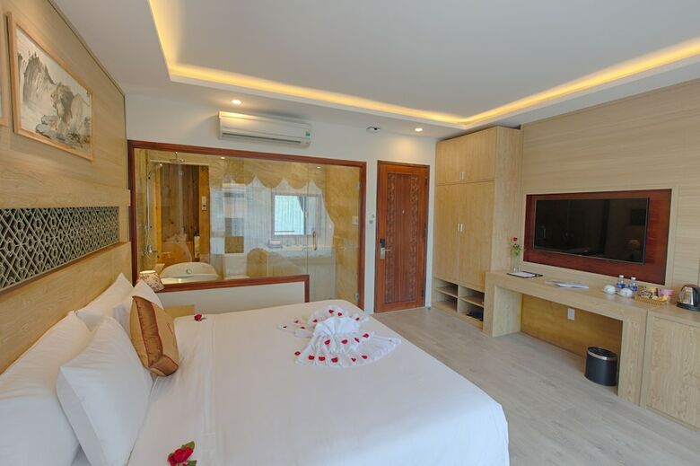 Alyssa Da Nang Hotel