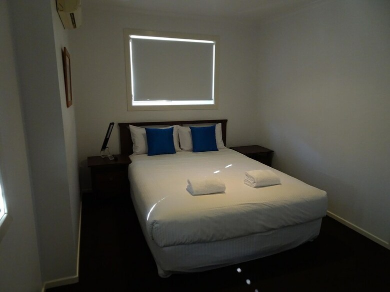 Sea Views At Aqualuna - 3 Bed Apartment