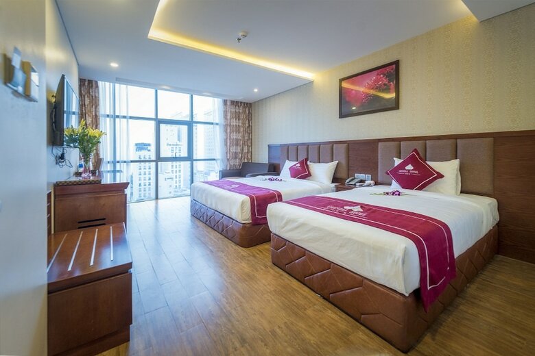 Crystal Hotel