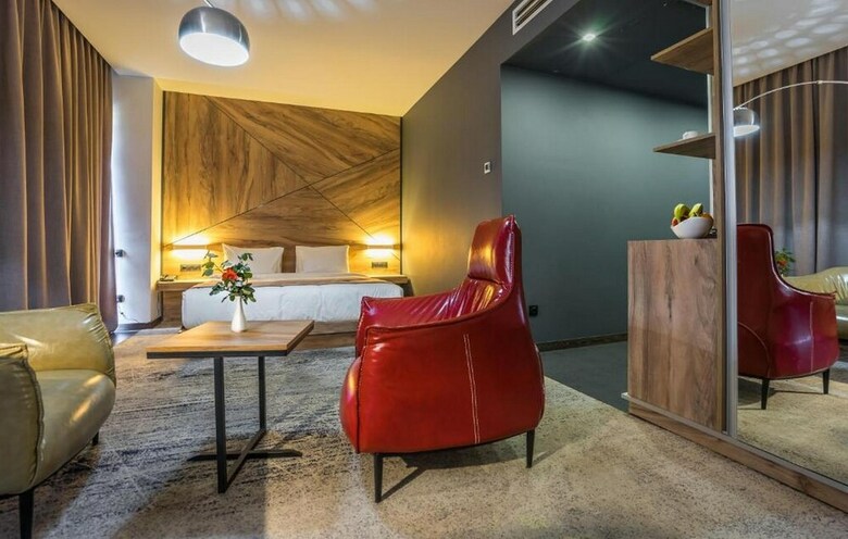 Messier 53 Hotel Yerevan