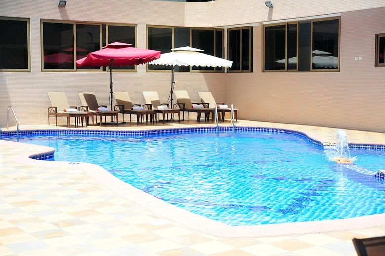 Tomreik Hotel
