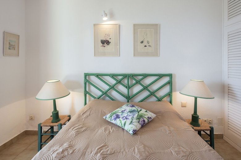 Aparthotel Glyfada Homes Resort