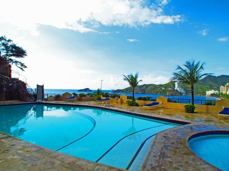 Apartamentos Suiteline Plus ? Frente Al Mar