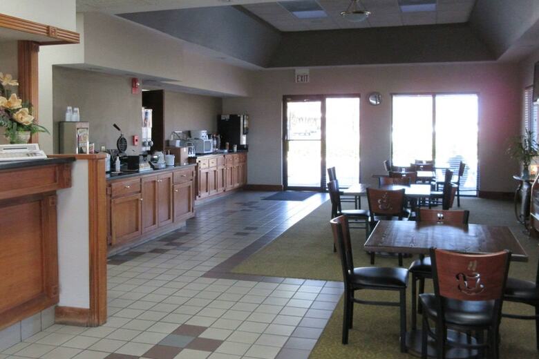Hotel Econo Lodge Inn & Suites