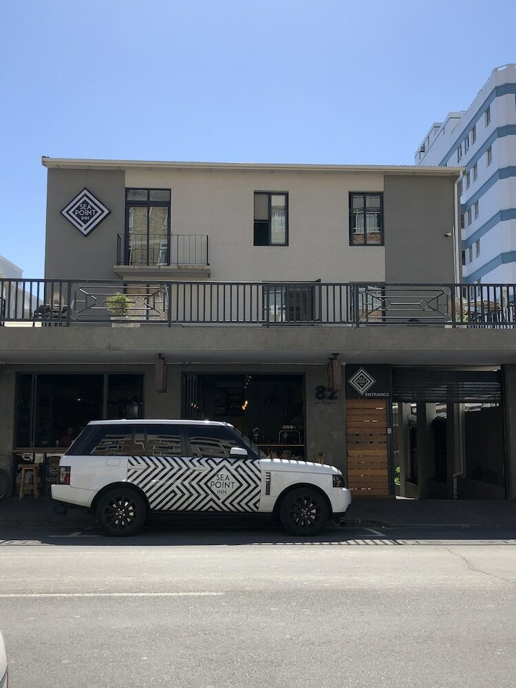Hotel Sea Point Inn