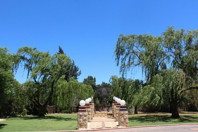 Hotel The Willow Tree Guest House
