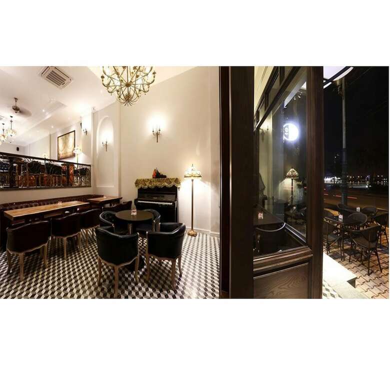 Di Lusso Hotel