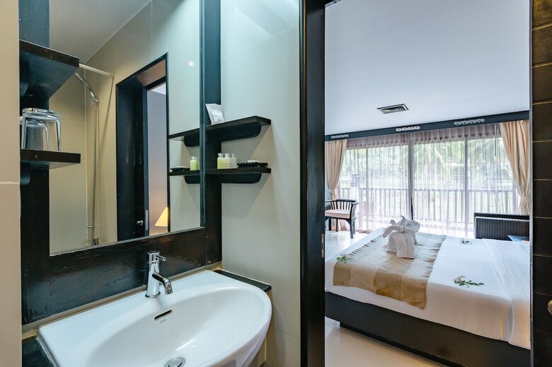 Hotel Samaya Bura Beach Resort - Koh Samui