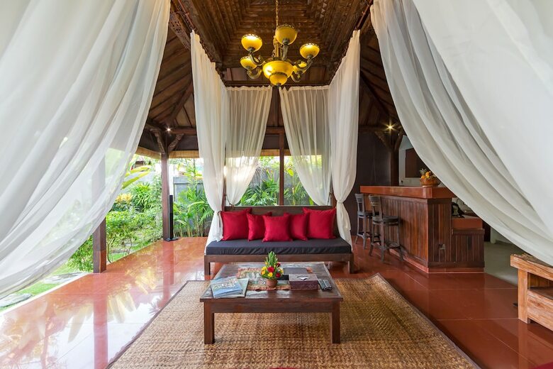 Anyar Sari Villa