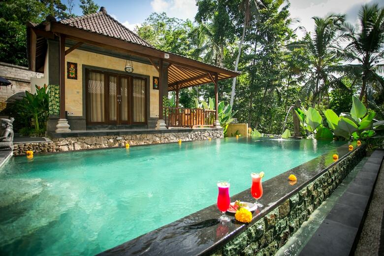 Hotel Ayu Duwur Beji