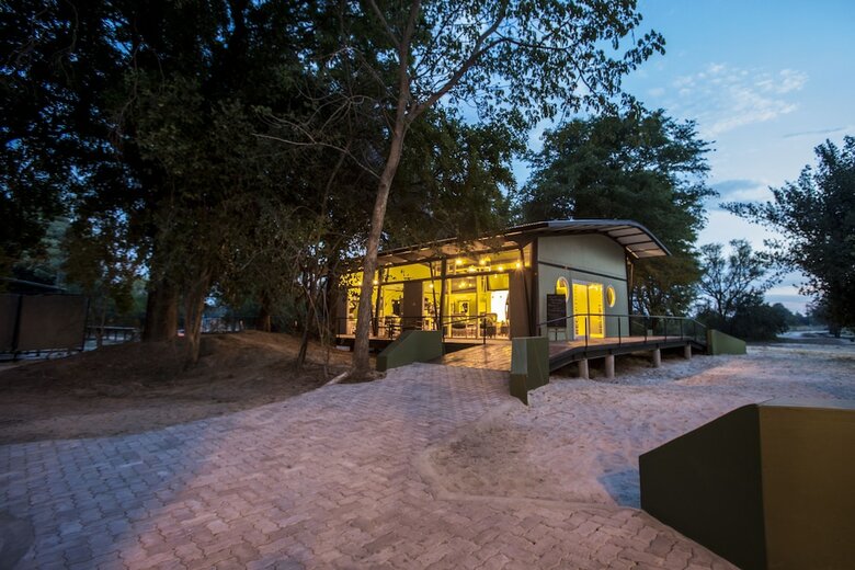 Posada Zambezi Mubala Lodge