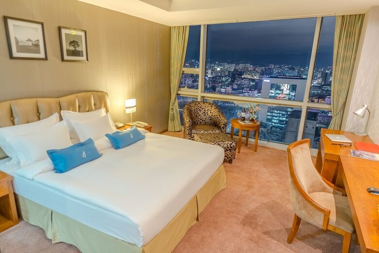 Blue Sky Hotel & Tower