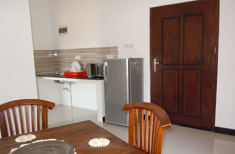Yoho Jmf Apartments