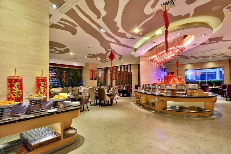 Yiwu Bali Plaza Hotel