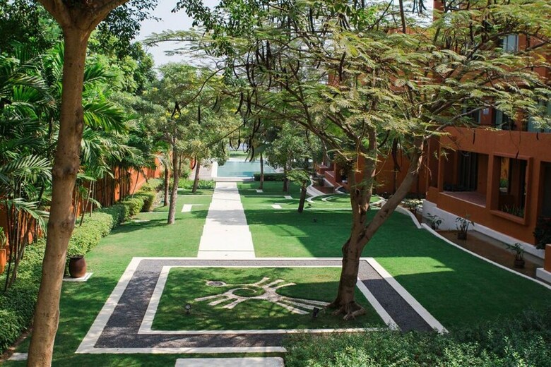 Las Tortugas Condominium