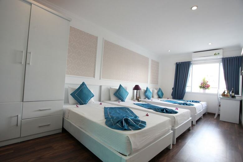 Hostal Hanoi Buddy Inn & Travel