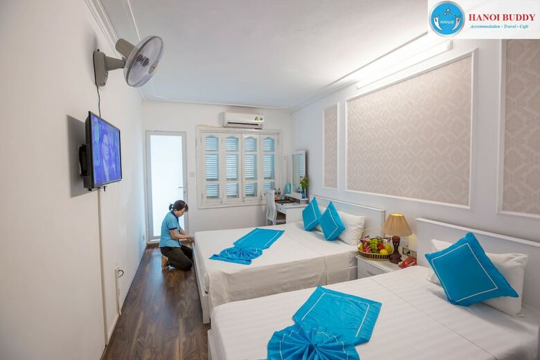 Hostal Hanoi Buddy Inn & Travel