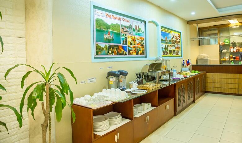 Hostal Hanoi Buddy Inn & Travel