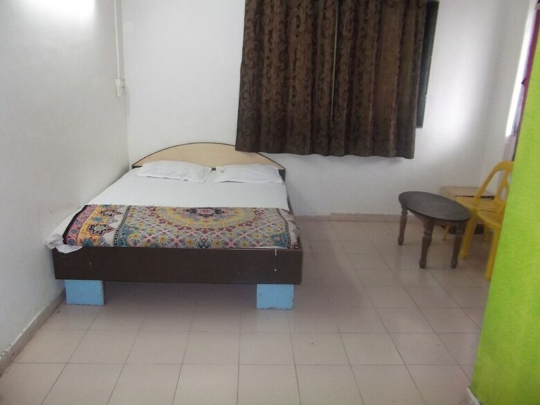 Posada Samruddhi And Shree Inn Lodge