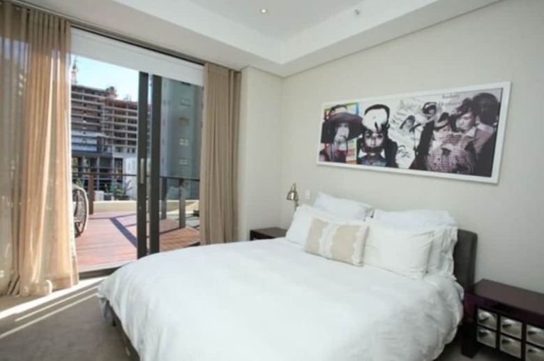 Aparthotel Sandton Skye Apartment - 616