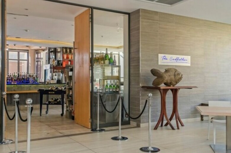 Aparthotel Sandton Skye Apartment - 616