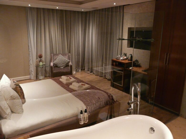 Bed & Breakfast Laluxe